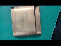 맞춤형 청동 조명 장비를 생산하는 데 집중